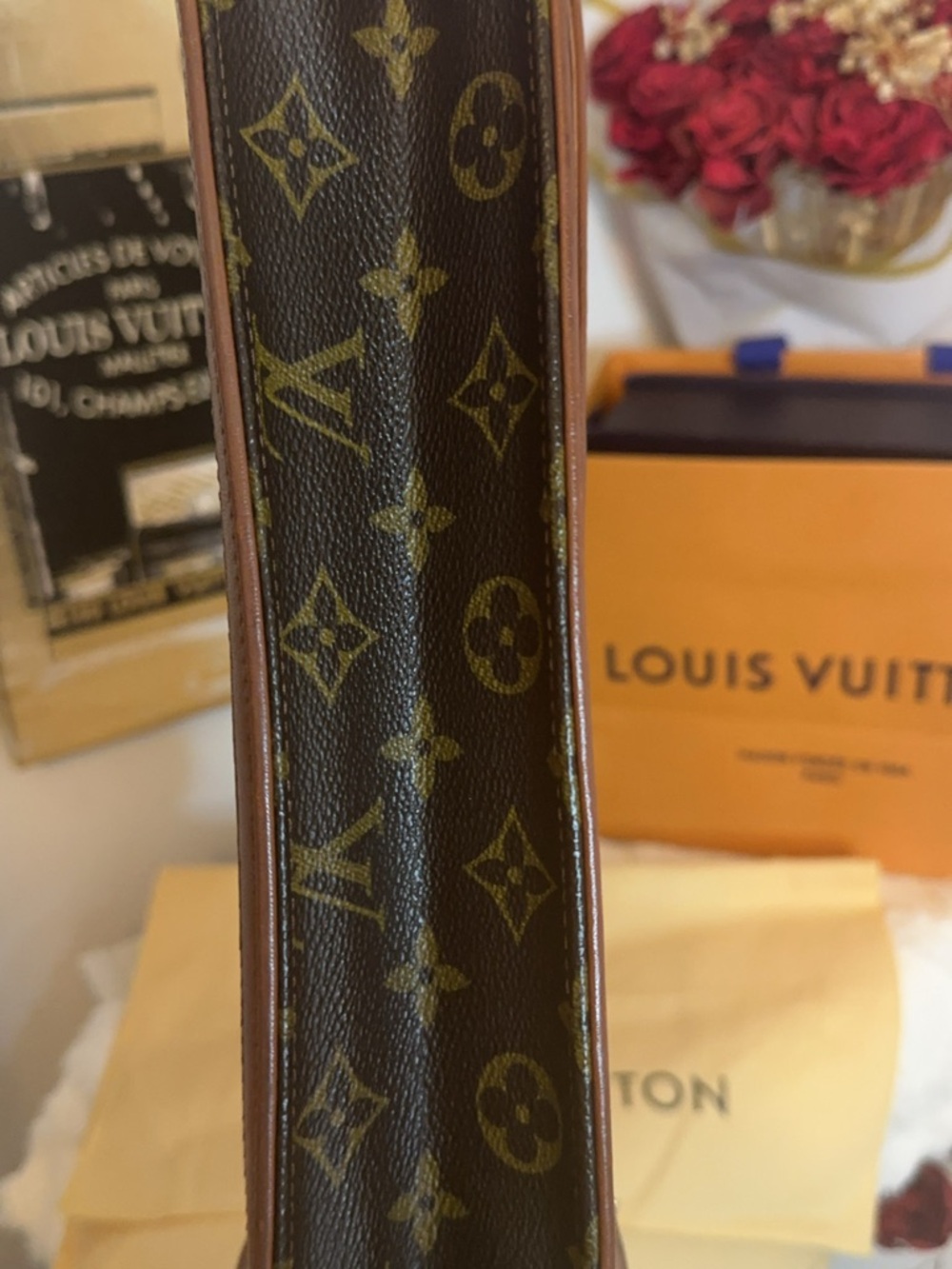 Louis Vuitton Vintage Monogram Pochette Dame - Picture 8 of 14